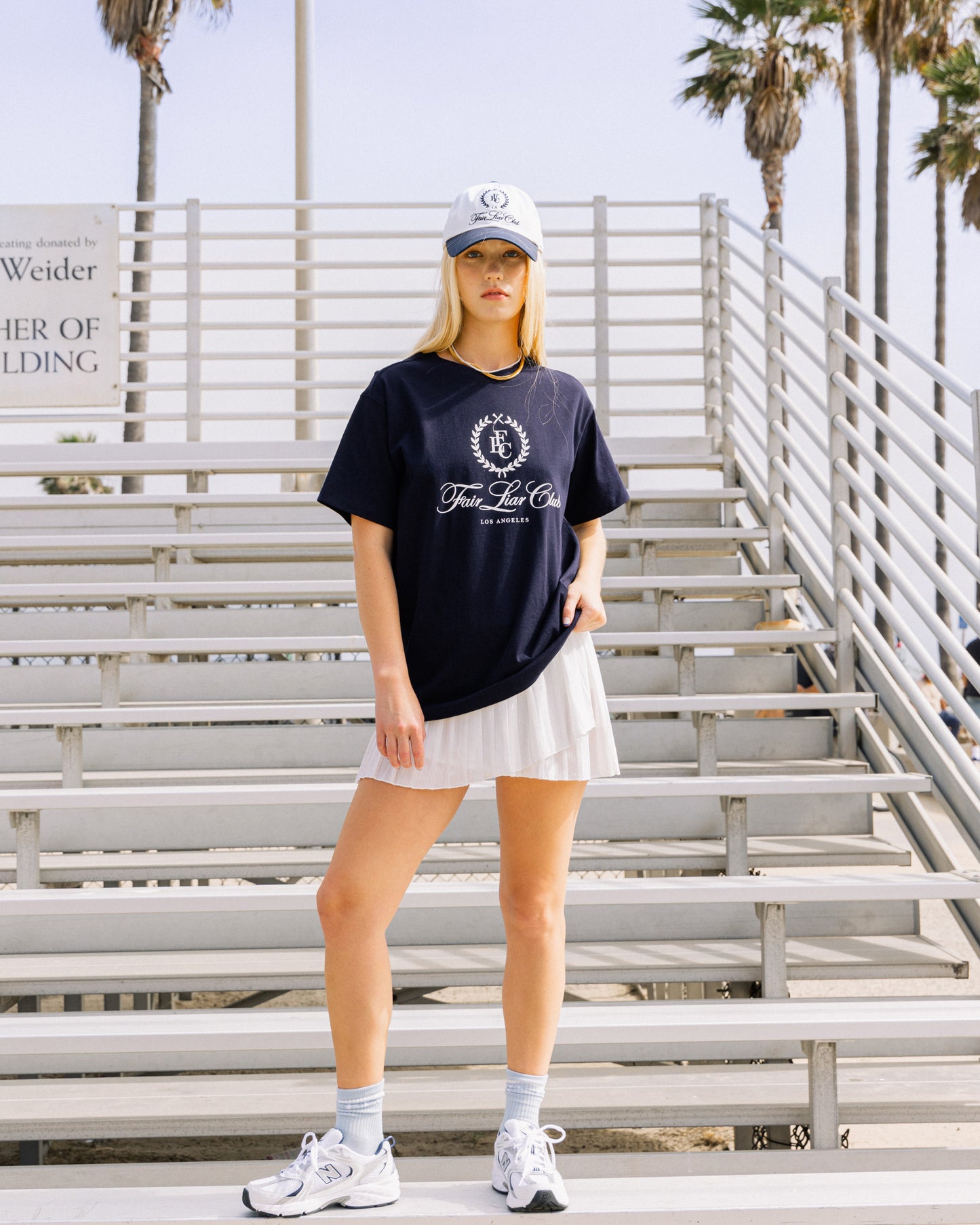 FLC Oversized LA T-shirts- Navy